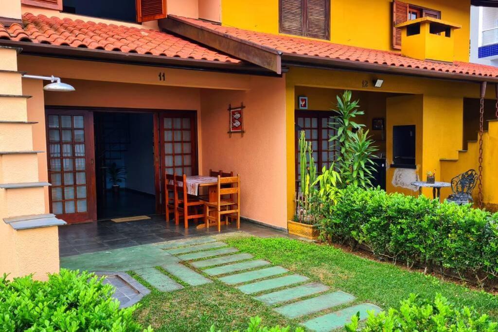 100Mts Da Praia Com Churrasqueira, Piscina E Wi-Fi كاراغواتاتوبا المظهر الخارجي الصورة